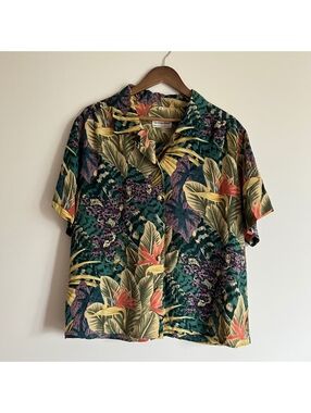 August Max Woman Vintage Silk Tropical Print Button-Up Shirt